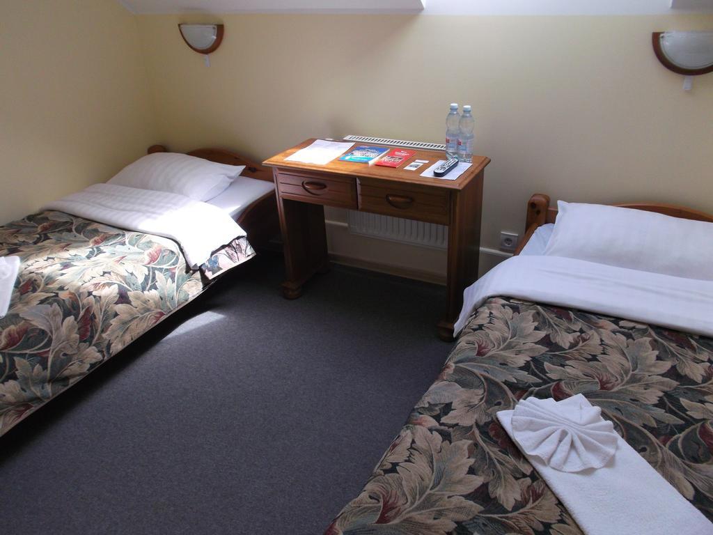 Hotel Tukums Extérieur photo