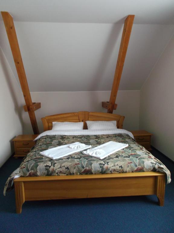 Hotel Tukums Extérieur photo